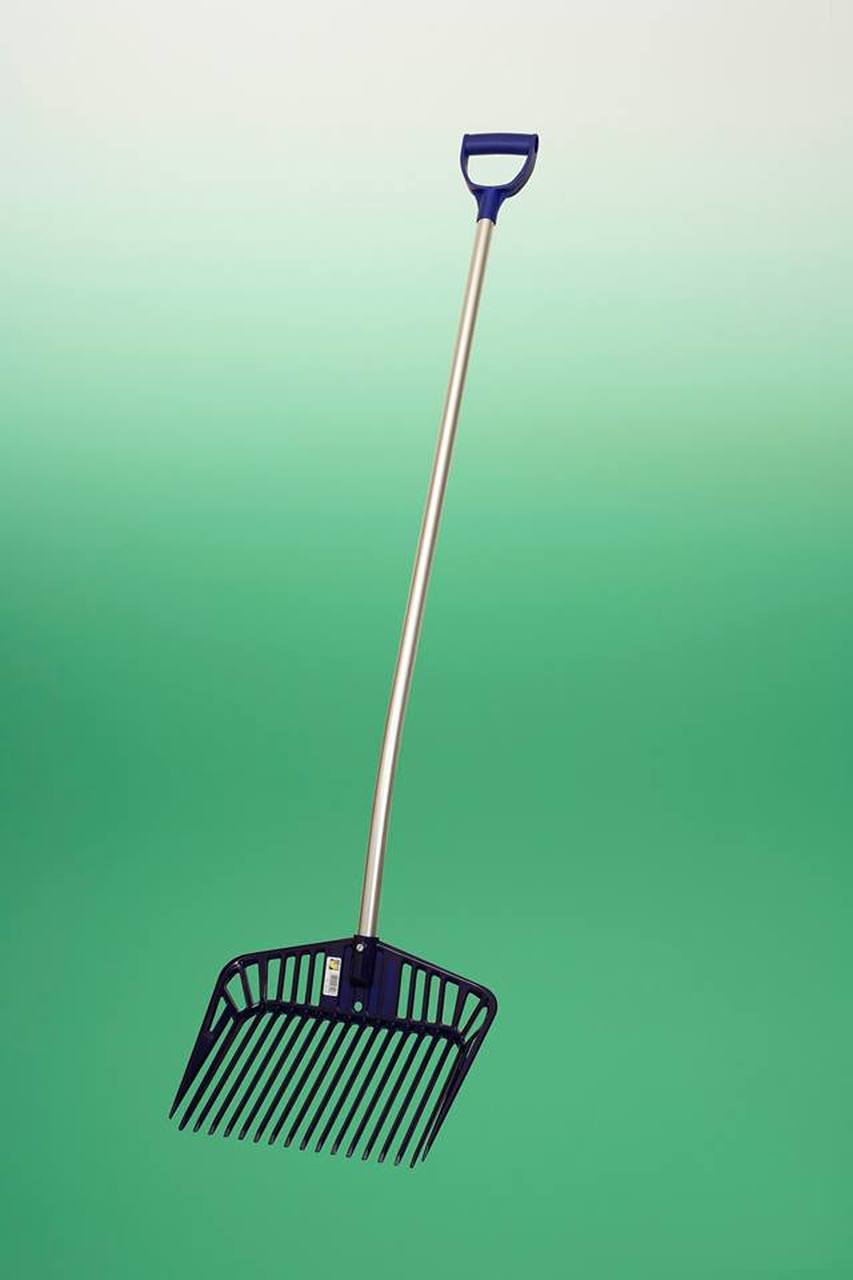 Jost Stable Rake – European Tools Australia